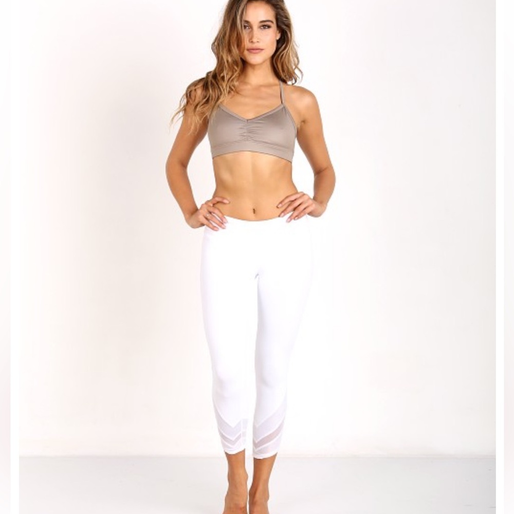 ALO Yoga White Leggings